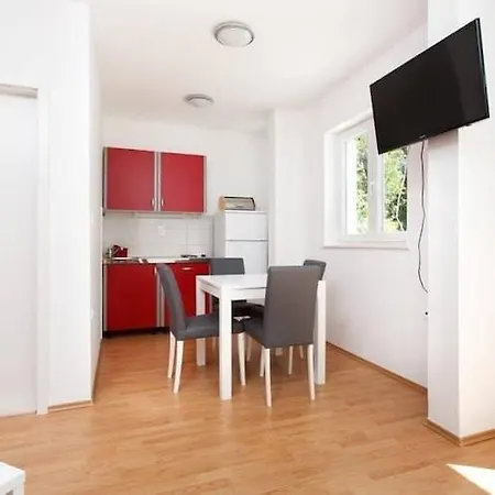 Happy Holidays - One Bedroom Appartement Split